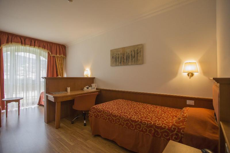 Sartori's Hotel - Oda