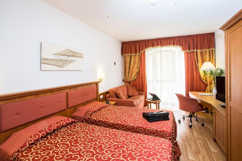 Sartori's Hotel - Oda