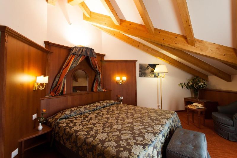 Sartori's Hotel - Oda