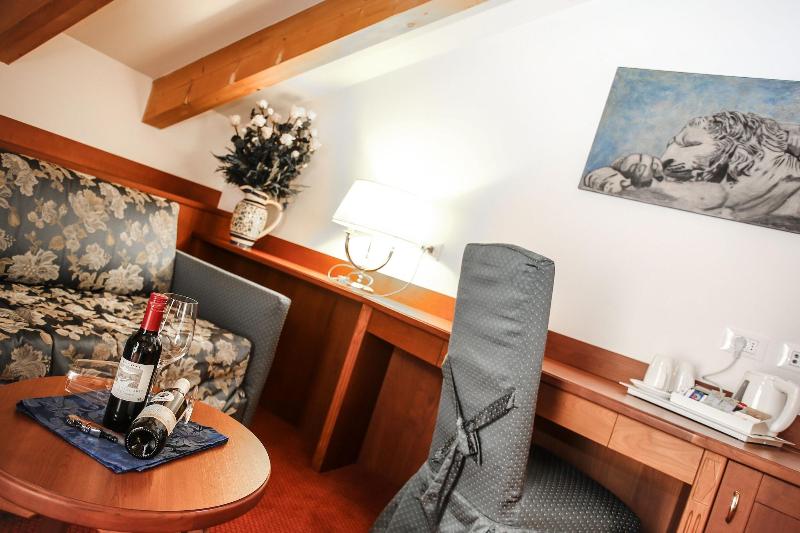 Sartori's Hotel - Oda