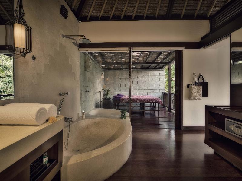 Hanging Gardens of Bali - Oda