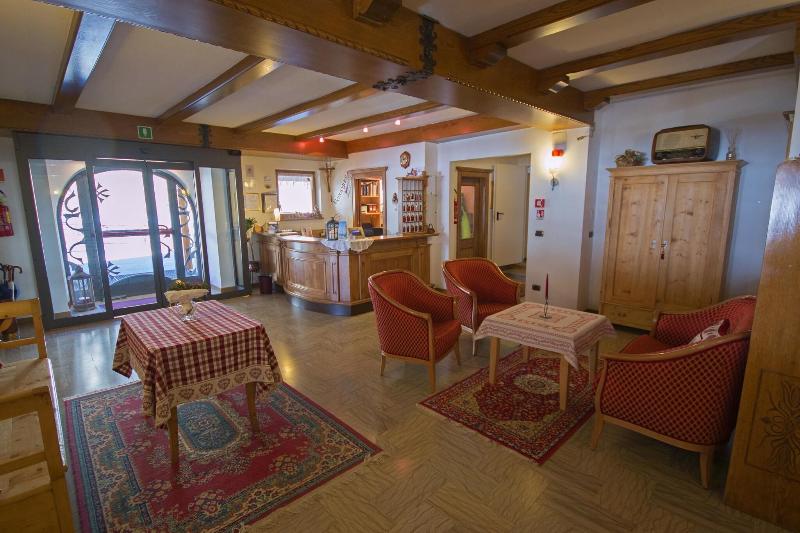 Hotel Miravalle - Lobi