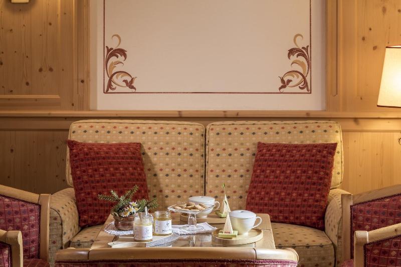 Hotel Chalet Del Sogno - Lobi
