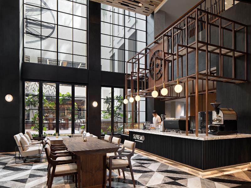 Mövenpick Hotel Jakarta City Centre - Bar