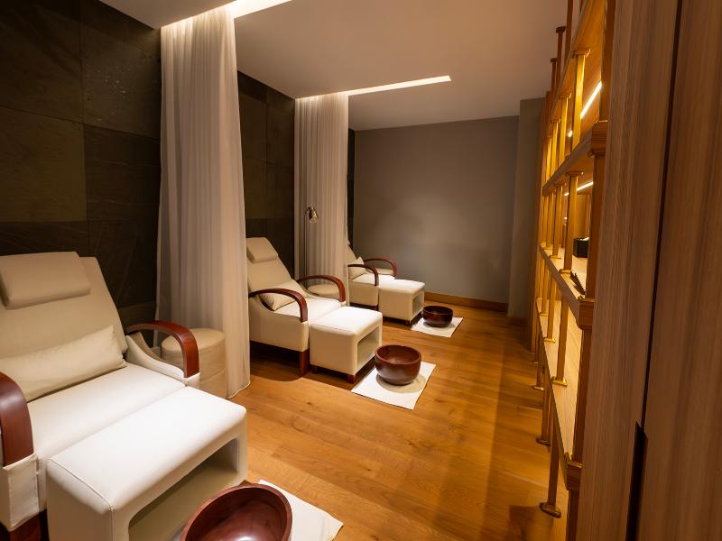 Mövenpick Hotel Jakarta City Centre - Aktivite