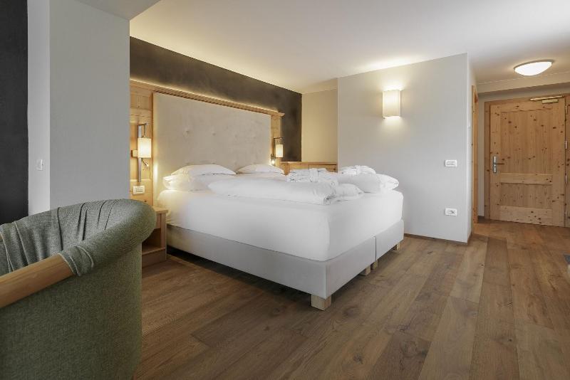 Hotel Gran Paradiso - Oda