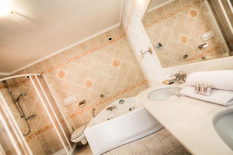 Hotel Chalet Corso - Oda