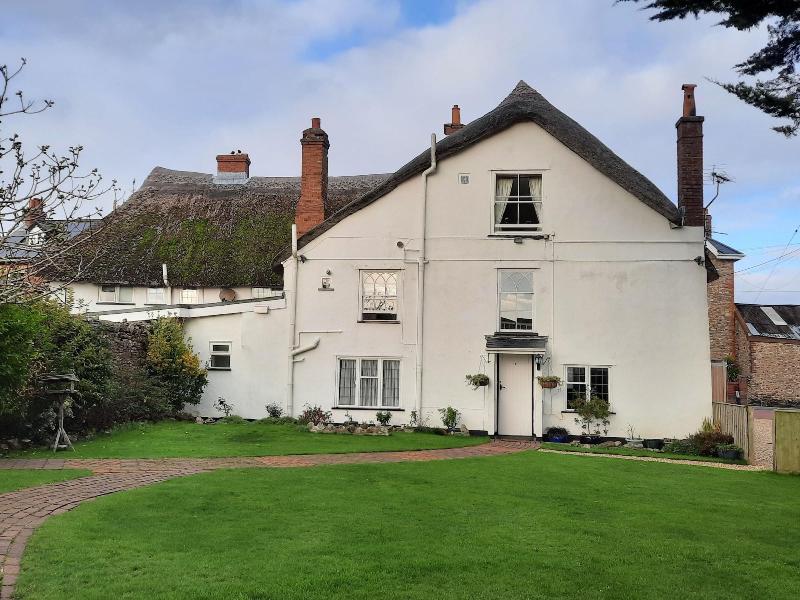 The White Cottage B&B - Genel
