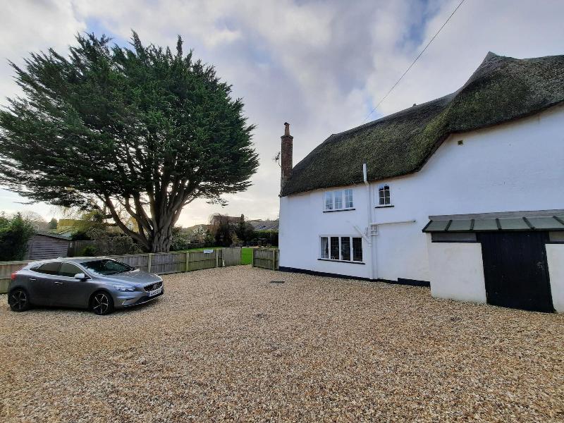 The White Cottage B&B - Genel
