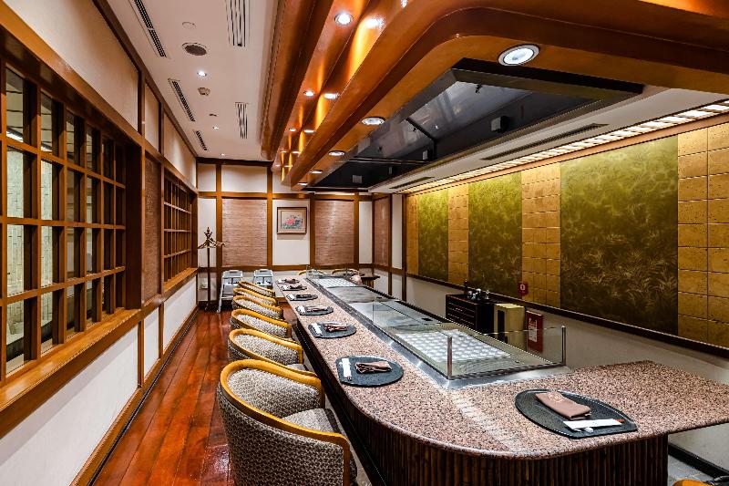 Shangri-La Jakarta - Restoran