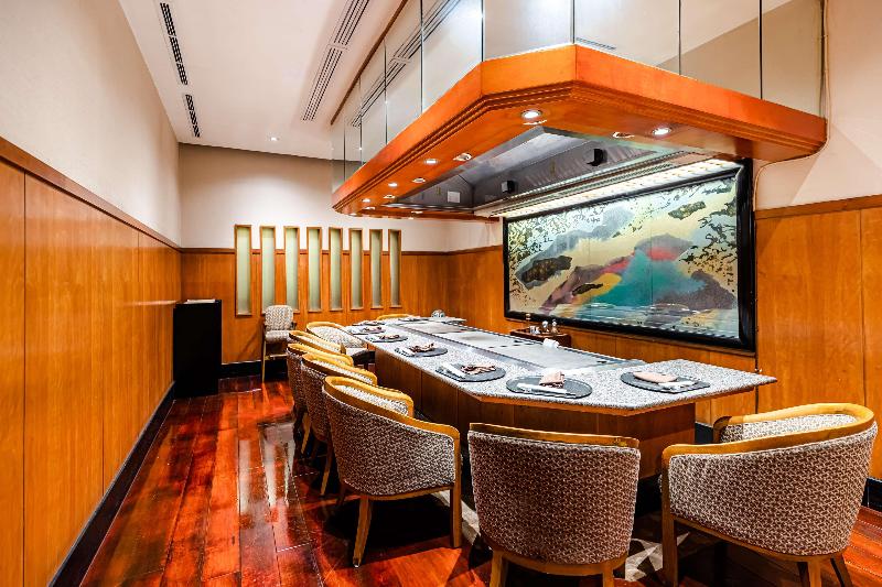Shangri-La Jakarta - Restoran