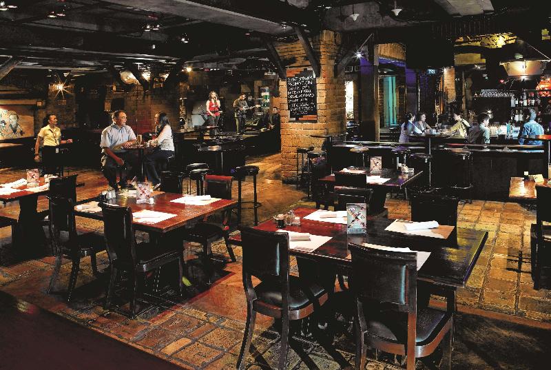 Shangri-La Jakarta - Restoran