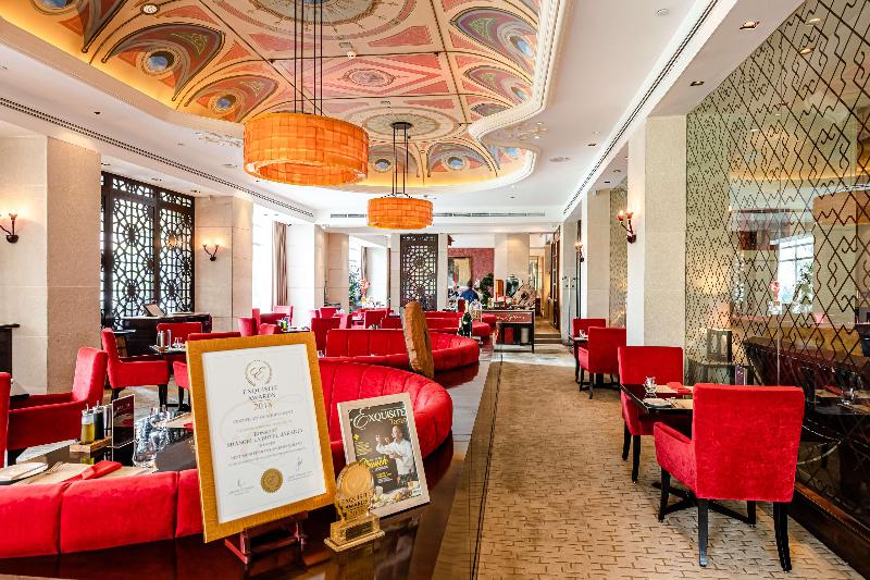 Shangri-La Jakarta - Restoran