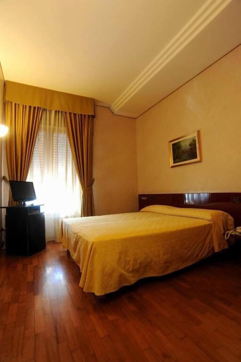 Hotel Master - Oda