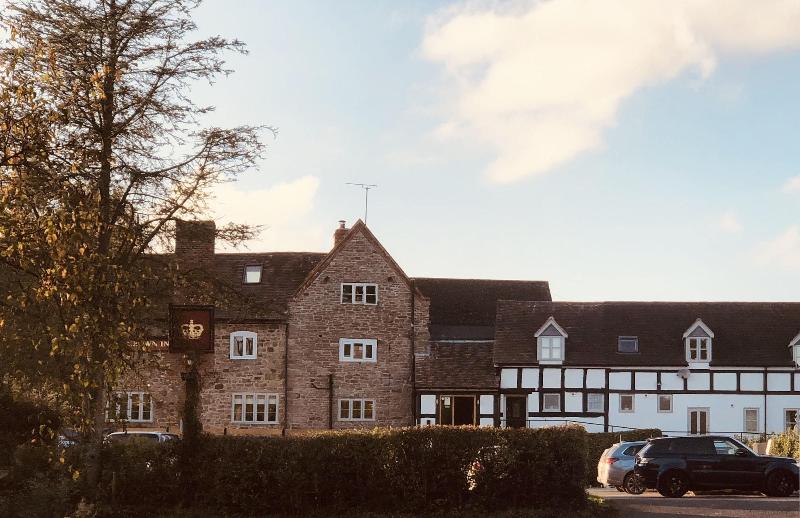 The Hopton Crown - Genel
