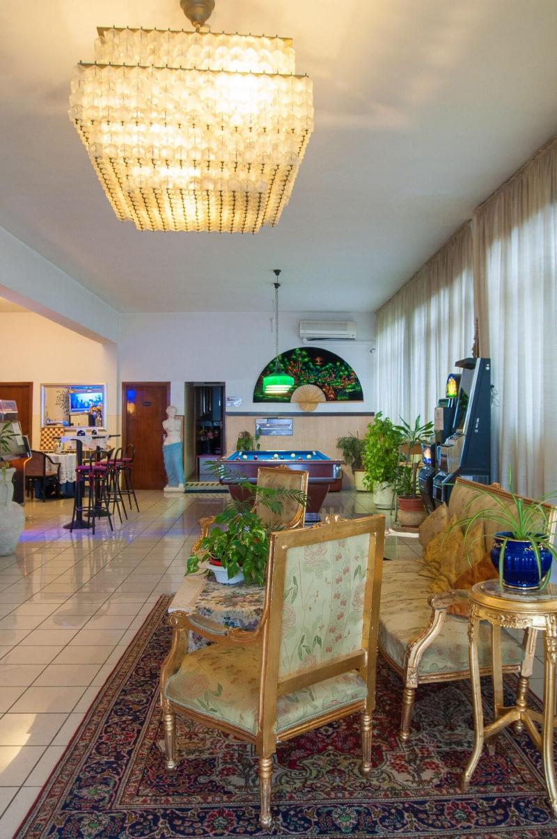 Hotel Elefante Bianco - Lobi