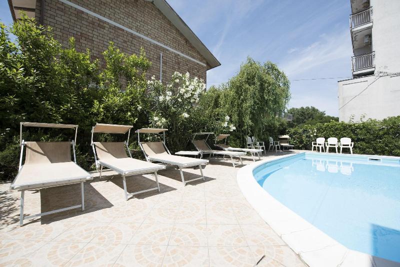 Hotel Settebello - Havuz
