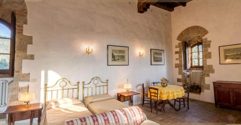Castello Di Mugnana - Oda