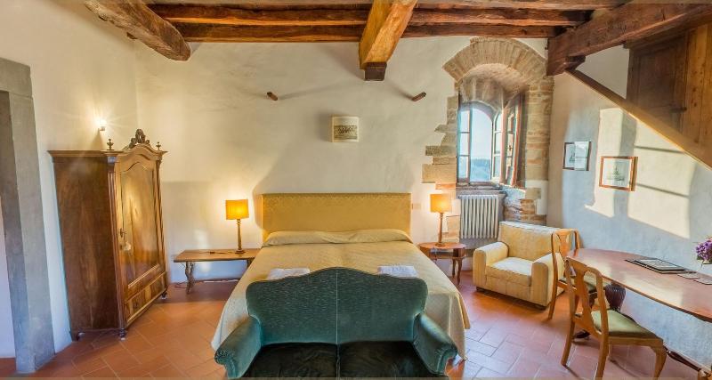 Castello Di Mugnana - Oda