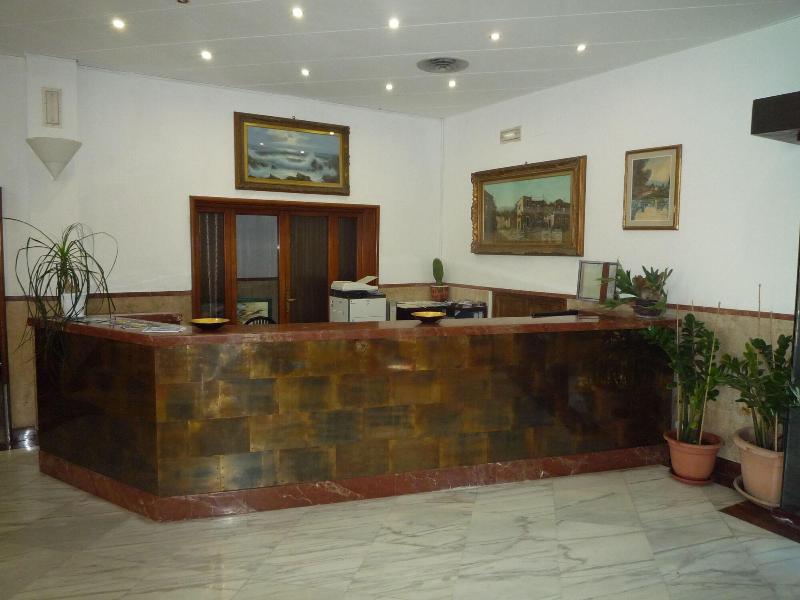 Hotel Centrale - Lobi