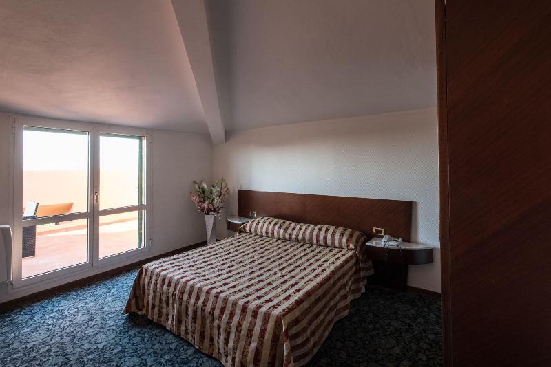Hotel Centrale - Oda