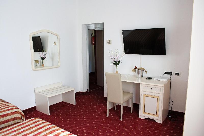 Hotel Centrale - Oda