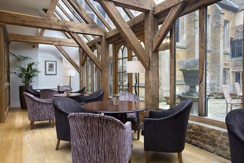 Fawsley Hall - Bar