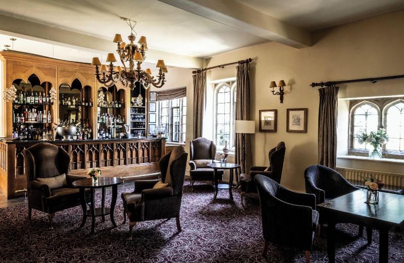 Fawsley Hall - Bar