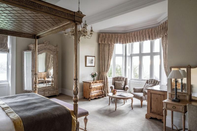 Fawsley Hall - Oda