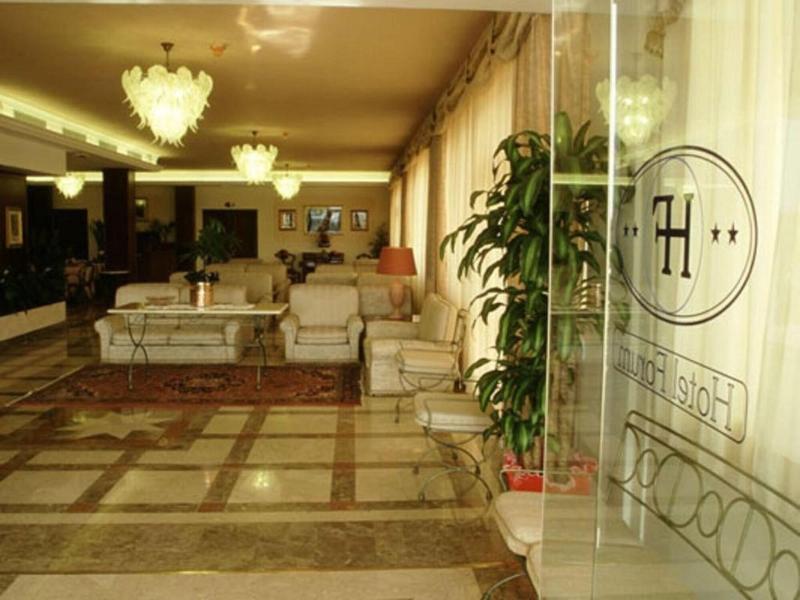 Hotel Forum - Lobi