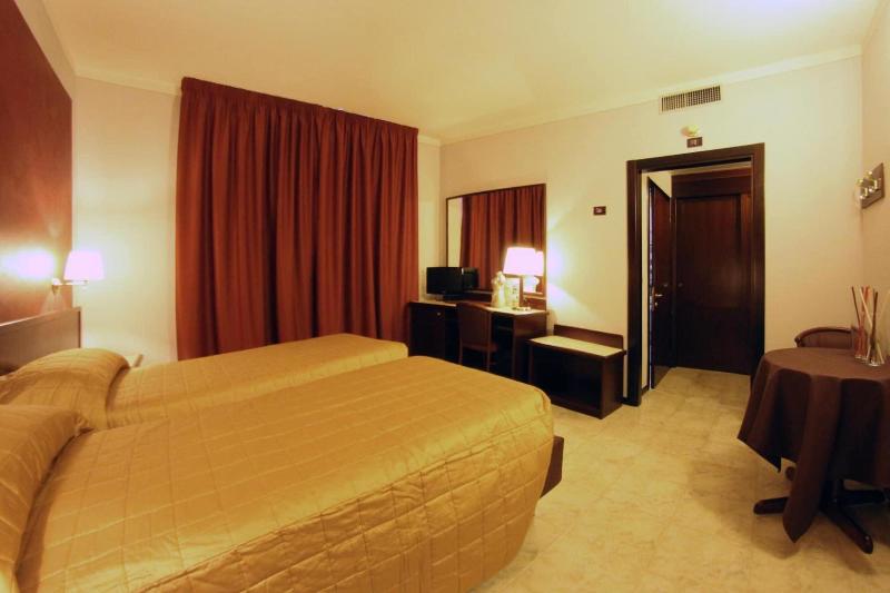 Hotel Forum - Oda