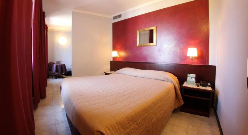 Hotel Forum - Oda