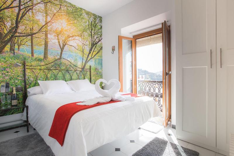 Salamandra Plaza B&B - Genel