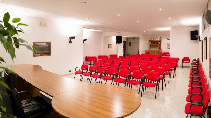 Hotel Ristorante Milano - Toplantı