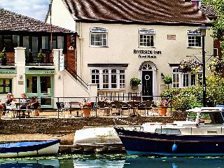 Riverside Inn otel fotoğrafı
