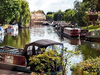 Riverside Inn fotoÄŸrafÄ±