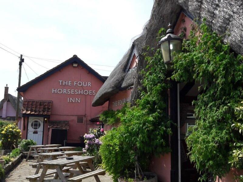 The Four Horseshoes - Genel