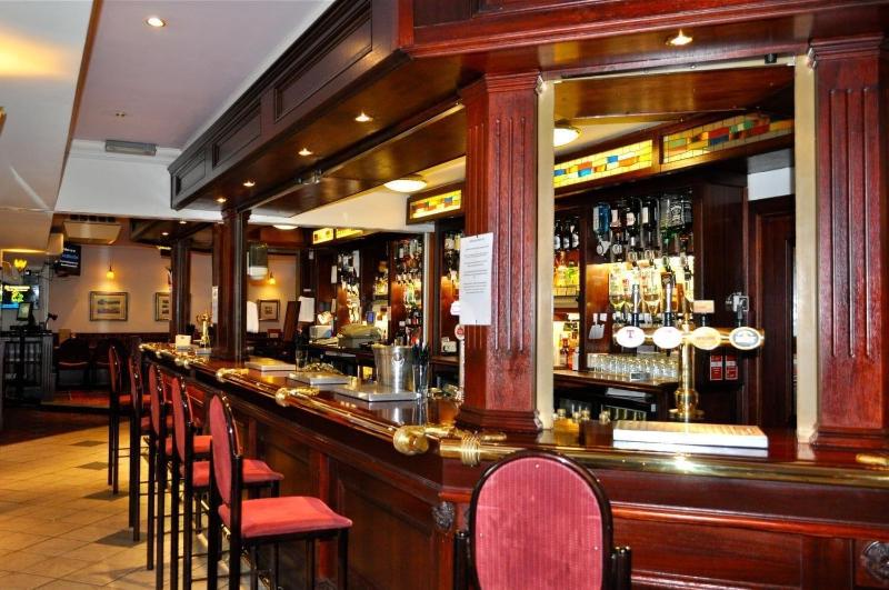 Lochway Hotel - Bar