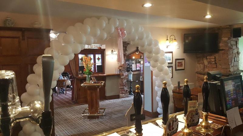 The Punchbowl Inn - Lobi
