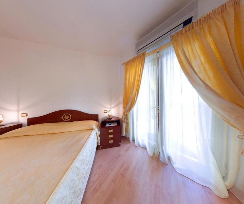 Hotel Le Cave - Oda