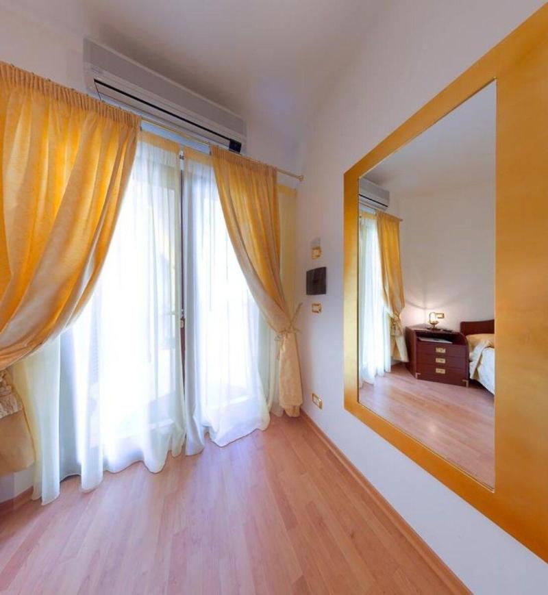 Hotel Le Cave - Oda