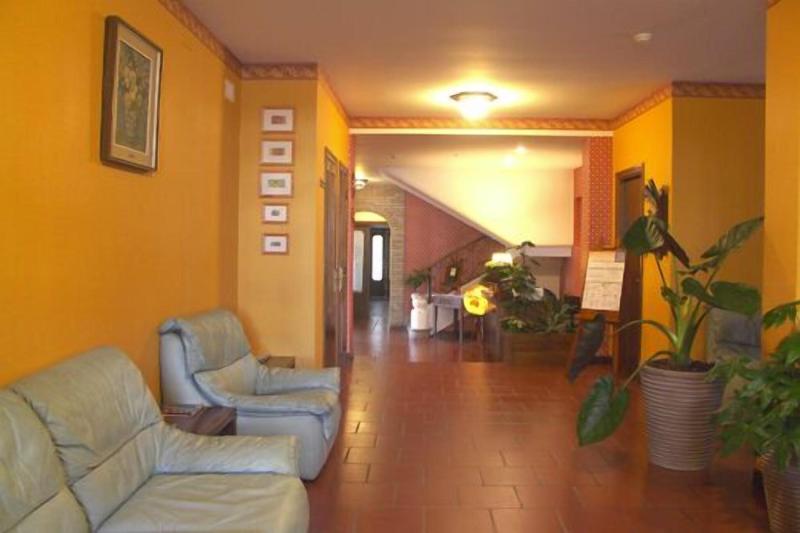 Hotel Girasole - Lobi
