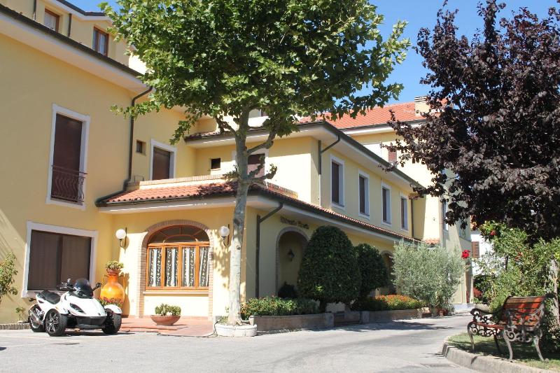 Hotel Girasole - Genel