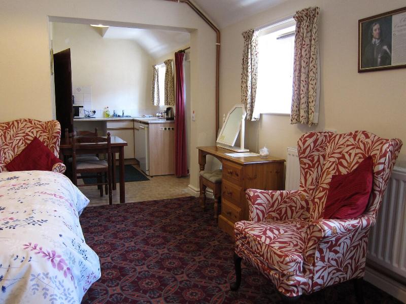Black Swan Guest House - Oda