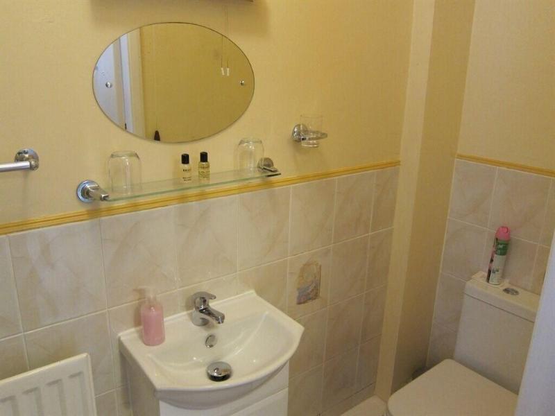 Black Swan Guest House - Oda