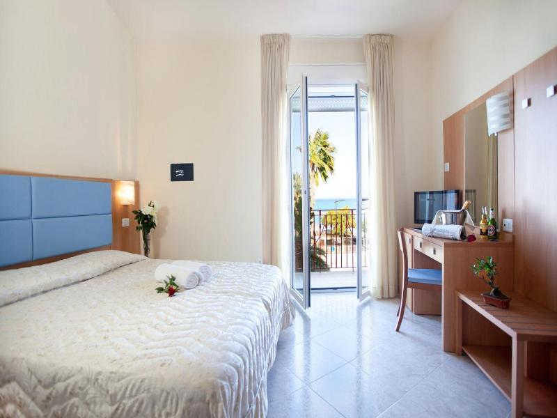 Hotel Ambassador - Oda