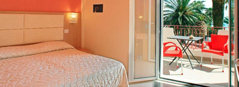 Hotel Ambassador - Oda