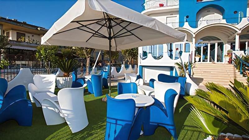 Hotel Ambassador - Teras