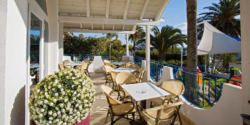 Hotel Ambassador - Teras
