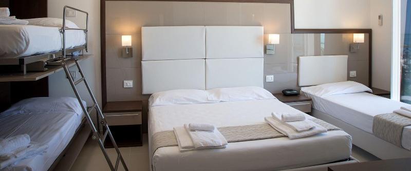 Baia Marina Hotel - Oda